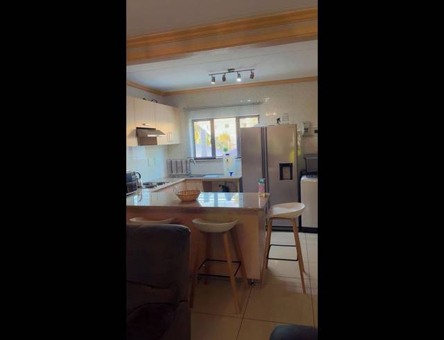 2 BEDROOM APARTMENT FOR SALE IN NOORDWYK